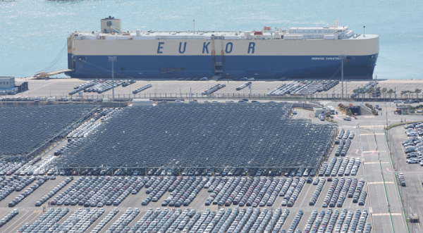 현대차·기아, 목표가 일제히 상향..."관세 인하 효과 3조원"