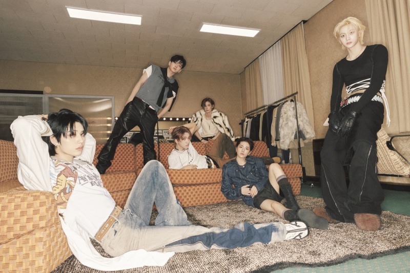 보이넥스트도어, 써클차트 앨범 차트 1위…음악방송서도 트로피 수집 개시