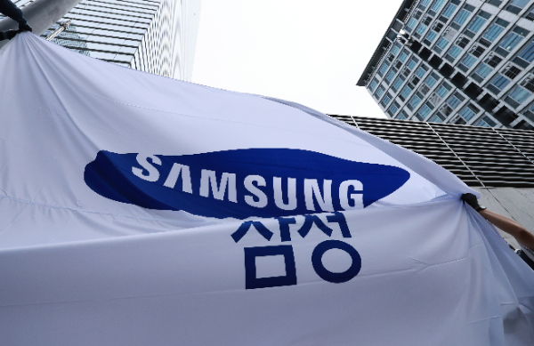 현대차증권 "삼성전자, AI 반도체 호황 속 목표가 12만5천원으로 상향"