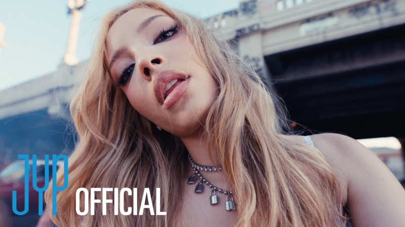 GIRLSET, 위풍당당 자신감 드러낸 신곡 'Little Miss' 뮤직비디오 티저 첫 공개…힙한 거리 무대 삼은 파워풀 퍼포먼스