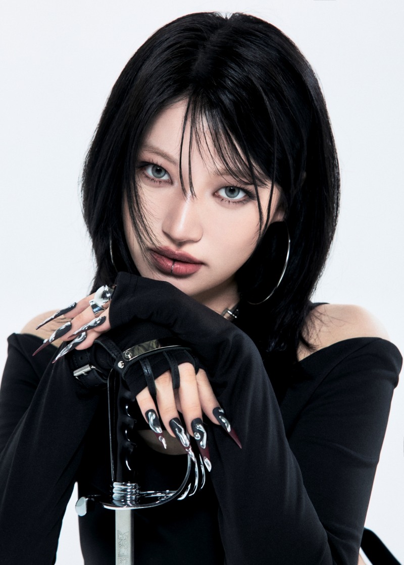 빌리 시윤, K-팝 소재 영화 ‘퍼펙트 걸’로 할리우드 진출…첫 스크린 데뷔작