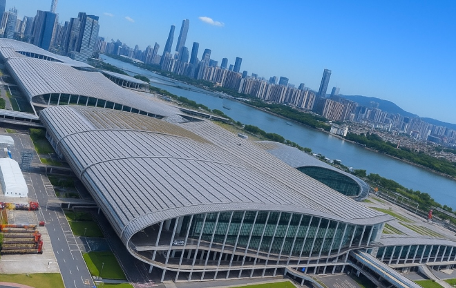 광저우 캔톤페어, 예술·기술·산업 융합의 장으로… “지구촌이 하나의 가맹점”