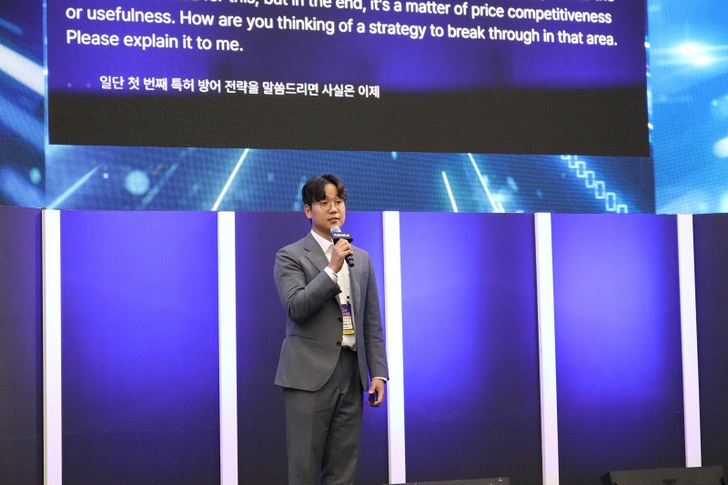 ‘전자식 자가세정 유리’ 선보인 마이크로시스템, FIX2025 현장서 높은 평가 받아