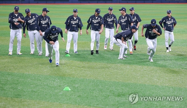 체코와 평가전 하루 앞둔 야구 대표팀 / 사진=연합뉴스