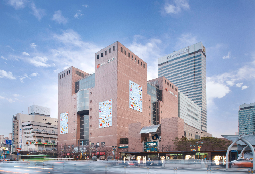 신세계백화점 강남점 전경 사진 ⓒ 신세계백화점