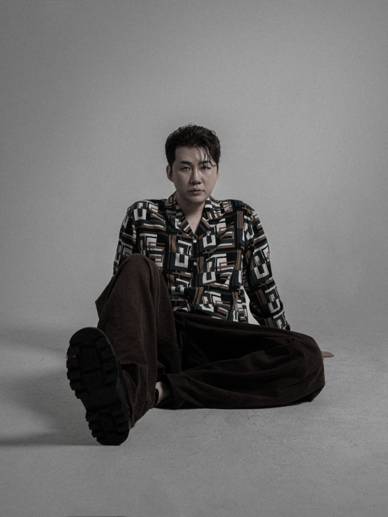 나휘, 신곡 ‘울아버지’로 노래교실 투어 나선다