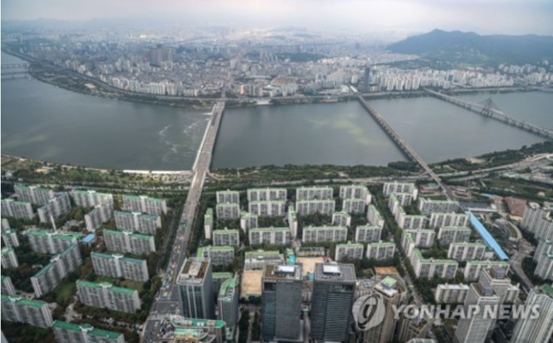 서울 아파트 시가총액이 사상 처음으로 1800조원을 돌파한 것으로 나타났다. 사진=연합뉴스