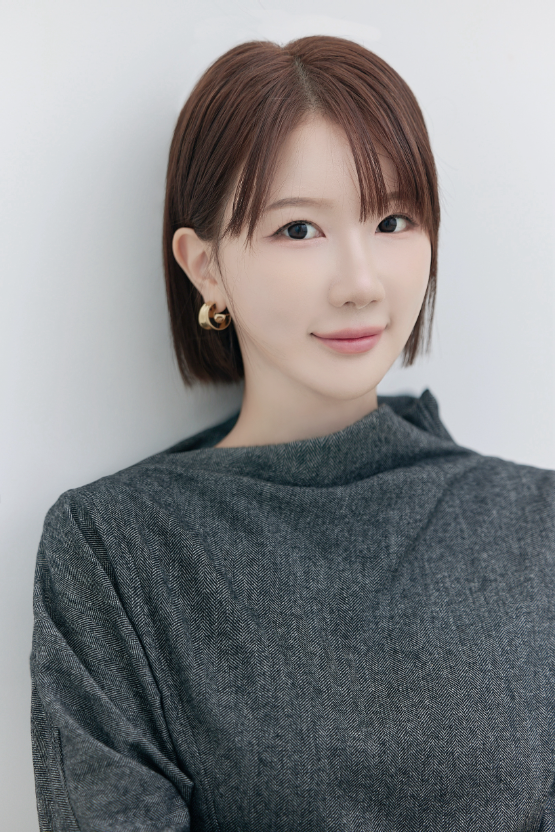 감성동화 브랜드 핑크북스, 김지현 작가 첫 그림책 ‘아리와 애벌레의 모험’ 출간