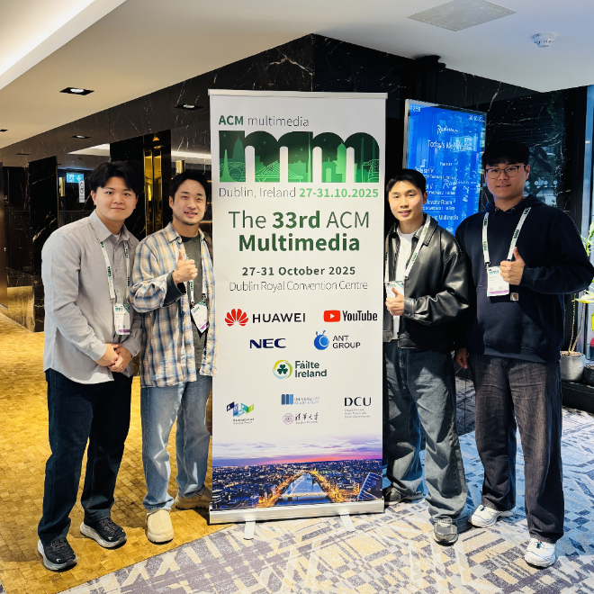 (왼쪽부터) 숭실대 글로벌미디어학부 임승규 학생, 이정진 교수, 김경진, 정석현 학생. (사진제공=숭실대)