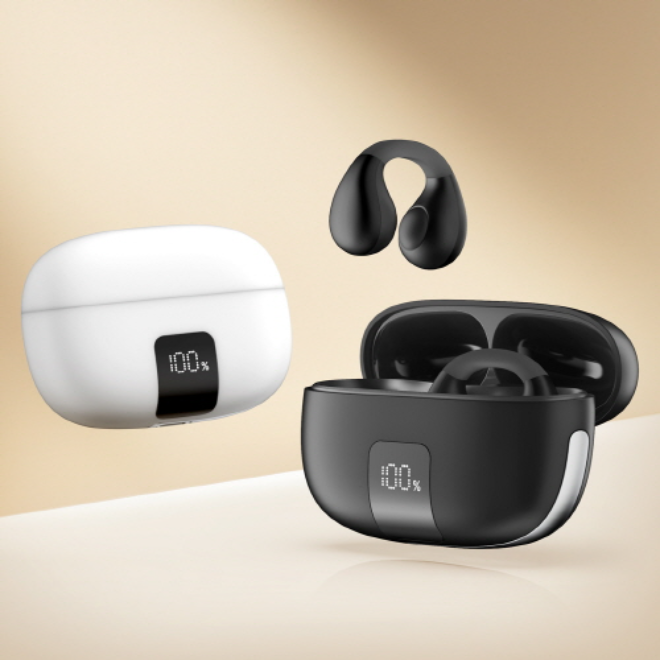 블라우풍트(BLAUPUNKT)가 귀에 꽂지 않고 귀에 걸치는 방식의 오픈형 무선 블루투스 이어폰 ‘오픈픽 클립(OPENPIC CLIP)’을 새롭게 선보였다.