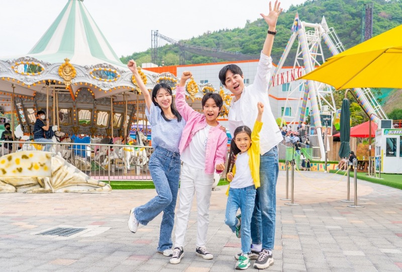 여수 유월드, 수험생 특별 우대 60% 할인…“수능 끝! 지금이 놀 시간”