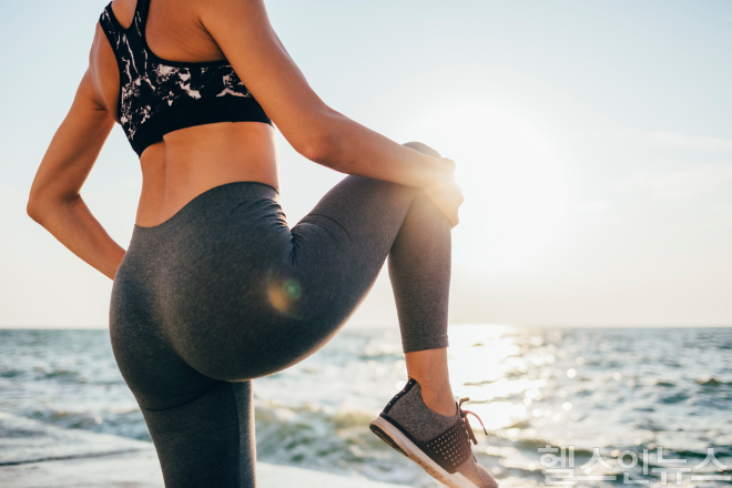 하루 대부분을 앉아 지내는 현대인에게 엉덩이 근육 관리가 더욱 중요해지고 있다. (이미지 제공=클립아트코리아)