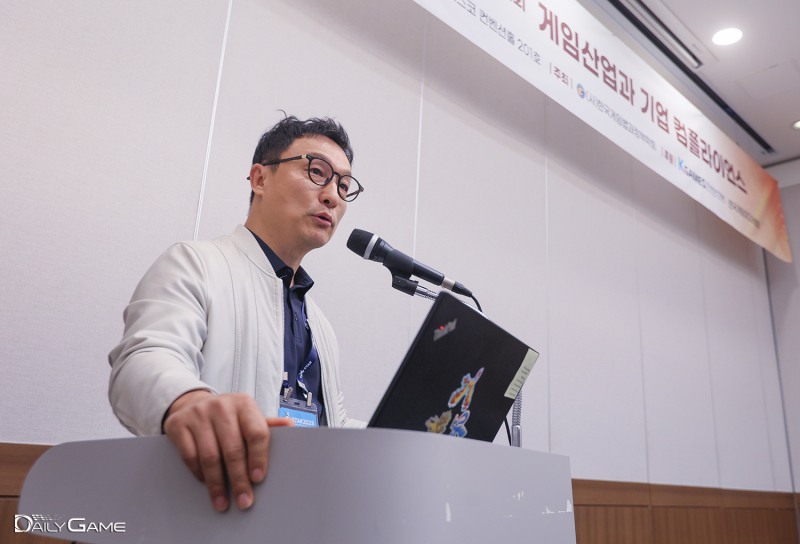 한국게임미디어협회 이택수 회장은 "업계와 소비자 모두를 위해 더 강한 목소리를 내주길 바란다"라고 주문했다.