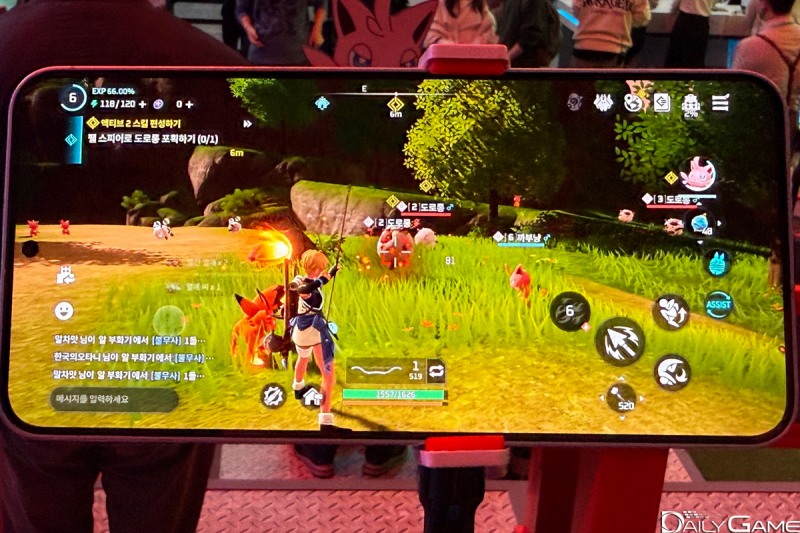 필드의 모습은 원작과 크게 다르지 않다.