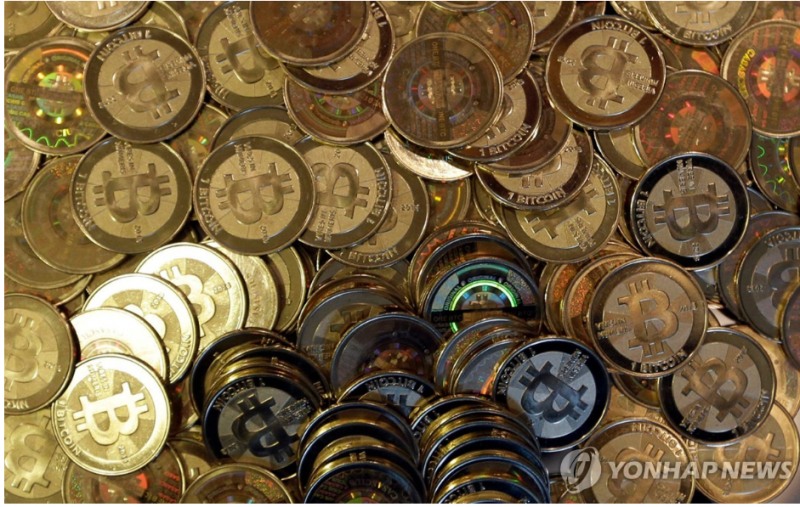 블룸버그통신은 기관들도 비트코인을 매도하면서 이탈하고 있다고 분석했다. 사진=AP통신, 연합뉴스