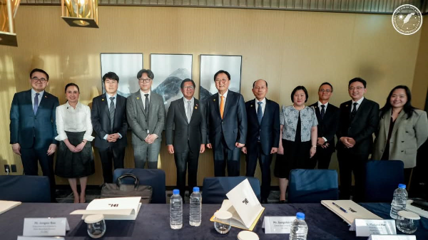 DL이앤씨 필리핀 대통령 면담 사진./DL이엔씨