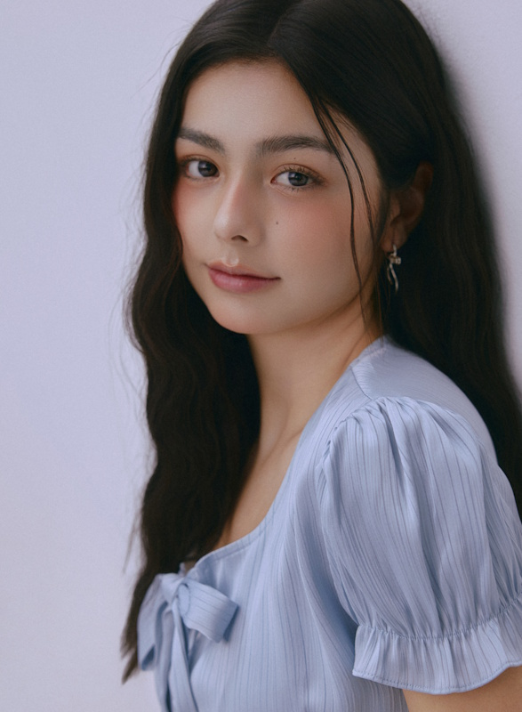 ‘멕시코 K팝소녀’ 아이사, 비주얼+서사로 국내외 관심 흡수 시작…인스타 11만 돌파