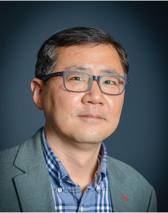 삼성전자의 기초과학 및 공학부문을 이끌 박홍근 하버드대 교수. 사진=삼성전자, 연합뉴스