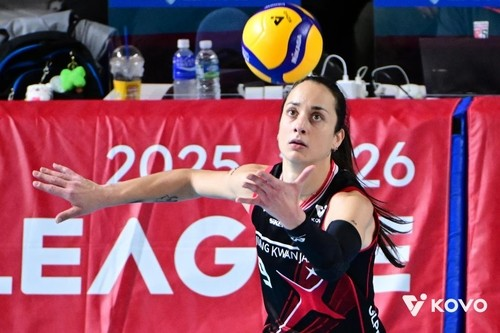 "부친상을 극복한 자네테"...23득점으로 정관장의 3-1 승리 견인