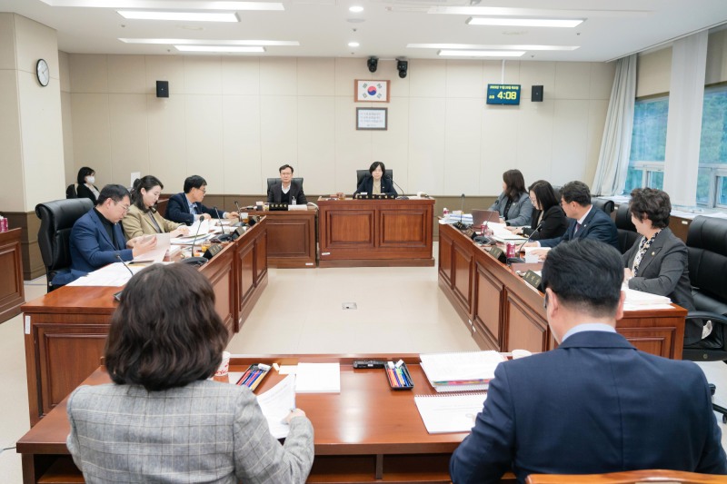 농업기술센터와 기후환경위생국 4일차 행정사무감사