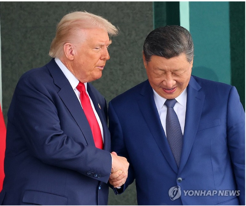 트럼프 대통령은 24일(현지시간) 시 주석과의 통화에서 내년 4월 중국 방문을 수락했다고 밝혔다. 사진=연합뉴스