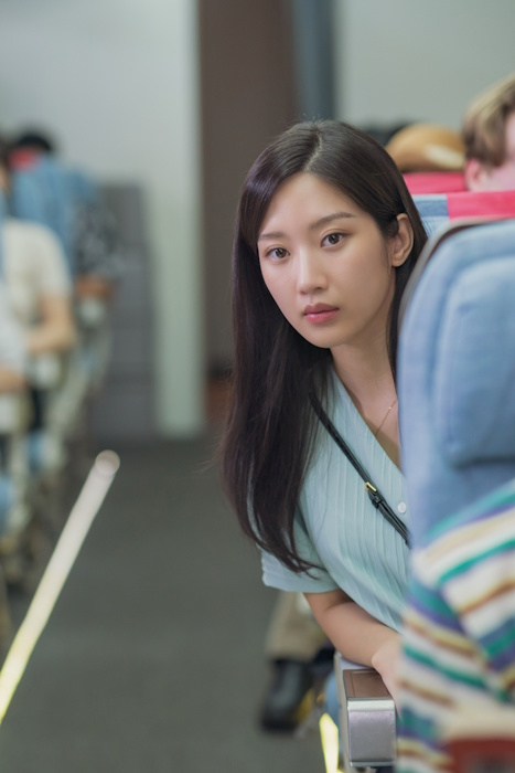 ‘만약에 우리’ 문가영, 첫 멜로 영화로 첫사랑이자 옛사랑의 아이콘 등극 예고