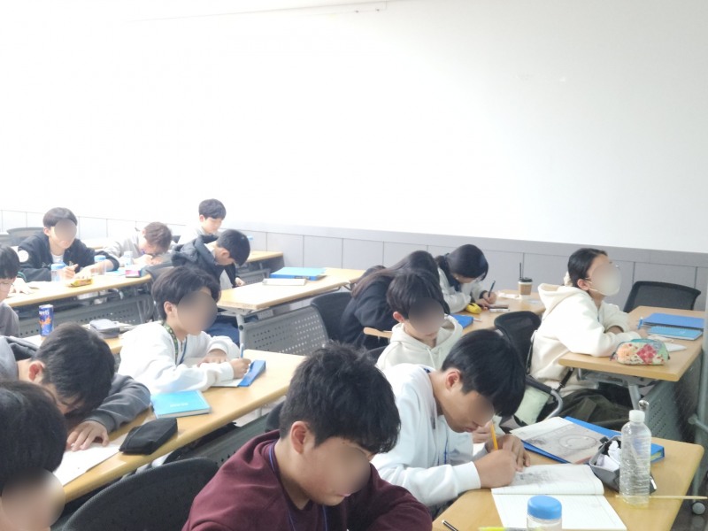 2026 겨울방학캠프 전 기수 조기 마감한 서울대캠프 위캔캠프, 신규 120기 참가자 추가 모집