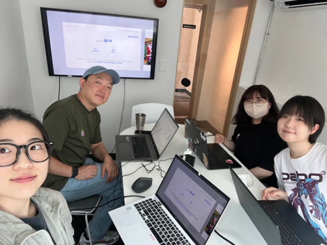 오픈소스랩의 메이플스토리 기반 AI 콘텐츠 ‘포니움’... "환아들을 위한 쉼과 상상의 공간"