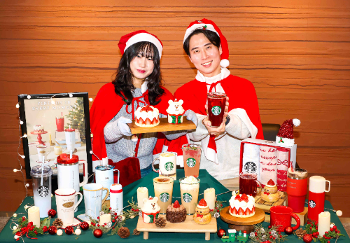 스타벅스가 두 번째 크리스마스 시즌을 맞아 신규 음료와 푸드, 굿즈, 기프트 등을 소개하고 프로모션을 진행한다고 28일 밝혔다. / 사진 = 스타벅스