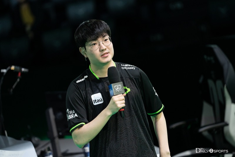 '루트' 문검수, 병역 이행 위해 라우드 결별