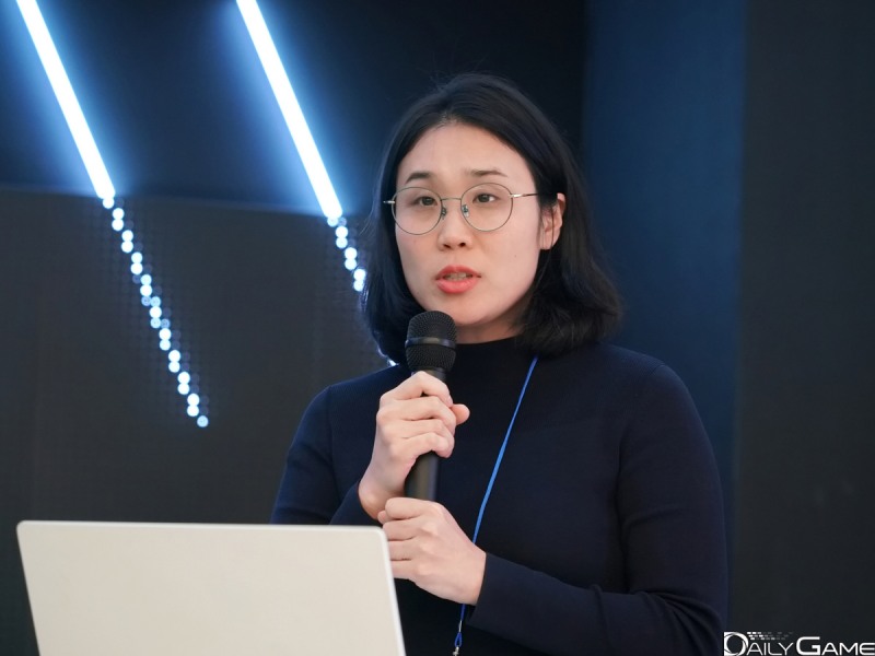 서울시립대 손혜림 교수가 '불법 사설 서버와 게임사 및 이용자의 피해'를 주제로 발표를 진행했다.