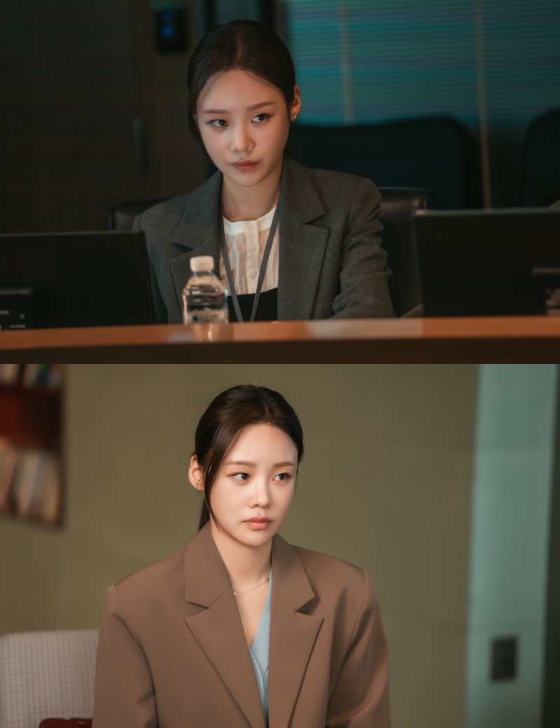 ‘첫 번째 남자’ 김민설, 야망의 화신 진홍주로 변신한 강렬 비주얼 공개…‘집착+계산+허당미’ 삼박자 갖춘 매력 폭발 예고