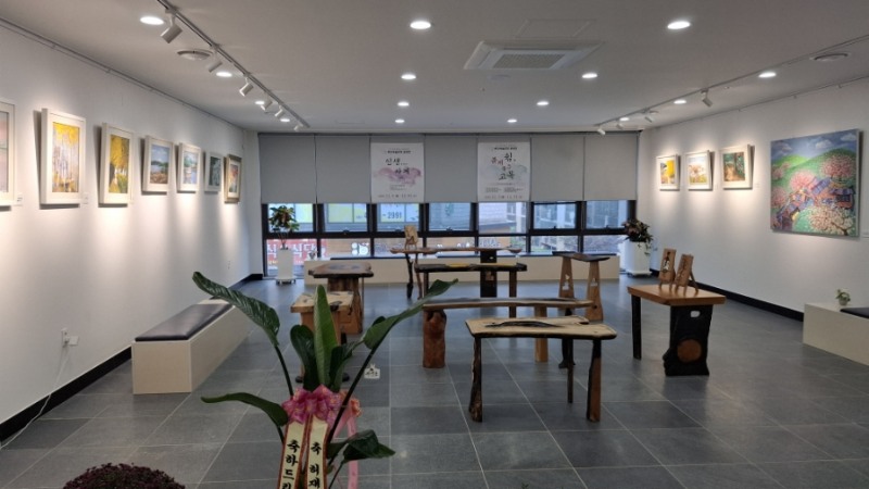 무안예술 한켠 전시실 전경 (사진제공=무안군)