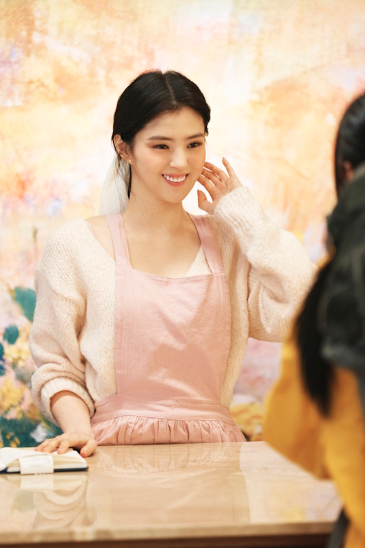 ‘프로젝트 Y’ 한소희, 거침없는 매력으로 스크린 장악 예고…미선 캐릭터 스틸 공개