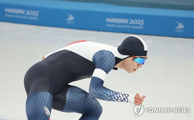 역주하는 정재원 / 사진=연합뉴스