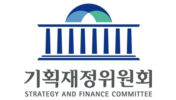국회가 주목한 ‘중장비 공매’… 한국경공사 역할 재정의되는 이유