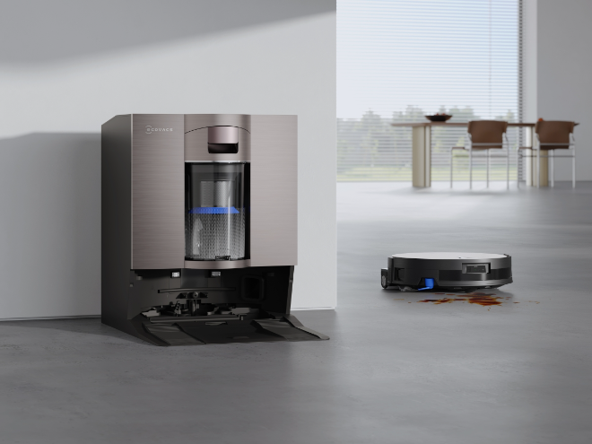 에코백스 '디봇 X11 옴니사이클론’