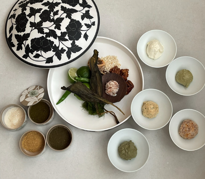 명이, 누룩, 유자, 감태 등 한국 고유 식재료를 발효·건조한 파우더와 미국산 크림치즈를 조합한 ‘발효 크림치즈 베이스