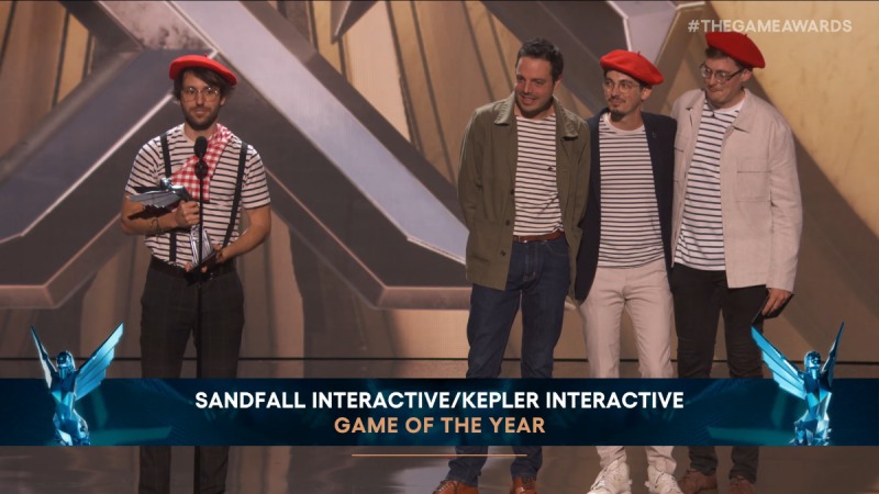 '더 게임 어워드'에서 '올해의 게임'을 수상한 샌드폴인터랙티브 '클레르 옵스퀴르: 33원정대' 개발팀(출처='더 게임 어워드' 유튜브).