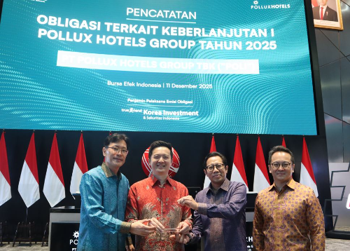 남경훈 한국투자증권 인도네시아 법인장, 니코 푸르노모 포(Noco Purnomo Po) 폴룩스 프로퍼르티 인도네시아 설립자, 아이 그데 뇨만 예트나(I Gede Nyoman Yetna) 인도네시아 증권거래소 상장 담당 이사, 윌리엄 포(William Po) 폴룩스 프로퍼르티 인도네시아 설립자가 기념촬영하고 있다. / 사진 = 한국투자증권