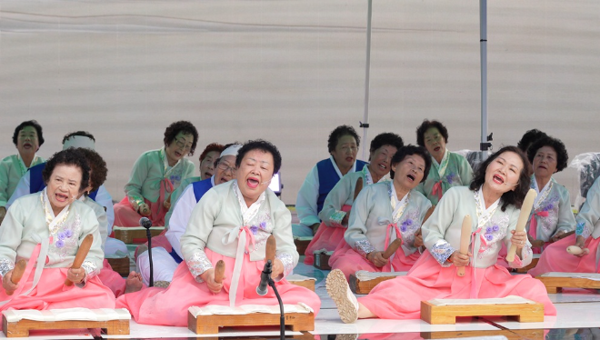 한국문화원연합회 주관 ‘2025 취약지역 어르신 문화누림’ 홍보영상 ‘치유의 여정’ 공개
