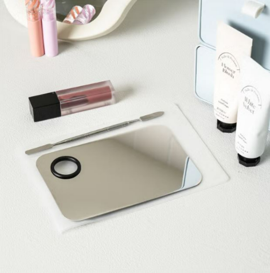 아성다이소, '뷰티소품 기획전' 진행…고객 관심도 지속 상승