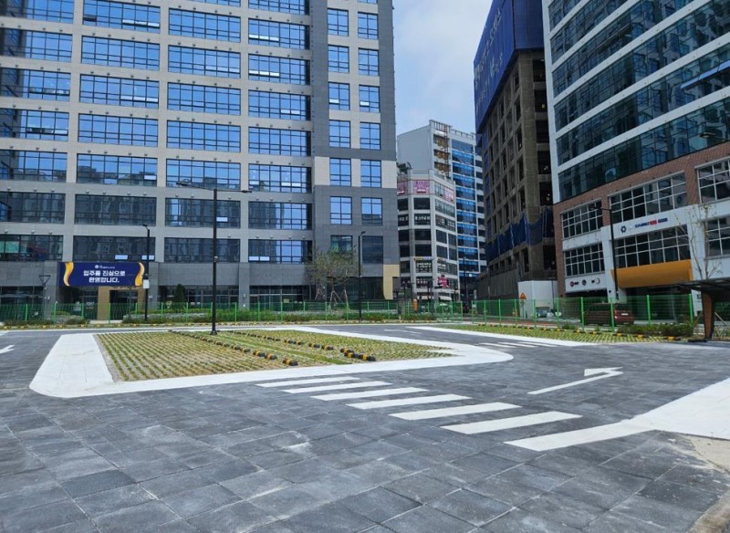 친환경 주차장으로 조성된 토당 제1공영주차장 (고양특례시 제공)