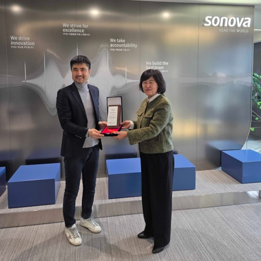 하나히어링, 포낙보청기 ‘베스트 파트너상’ 수상…국내 보청기 유통 리더로 입증