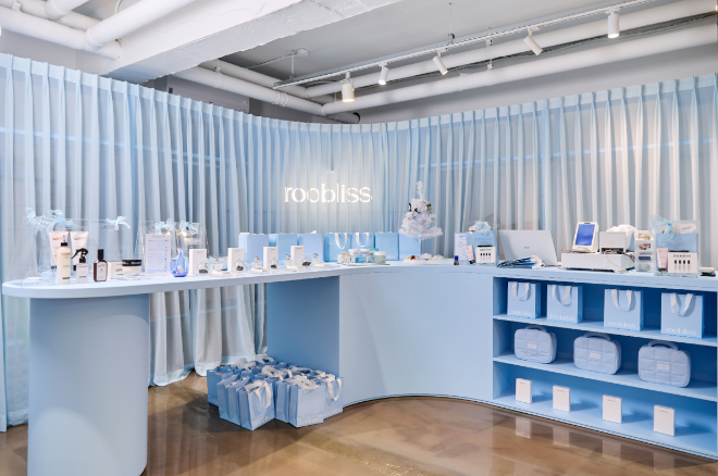 루블리스가 성수동에서 브랜드 팝업스토어를 열며 뷰티 업계의 관심을 모으고 있다.
