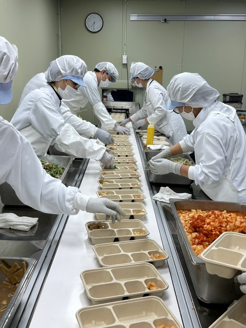 엠버케이, 진주시 2026년 방학 중 급식지원사업 도시락 공급업체 선정