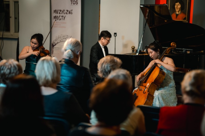 2025 한빛예술단 ‘찾아가는 희망음악회’ 성황리 마무리…국내부터 폴란드 해외 공연까지