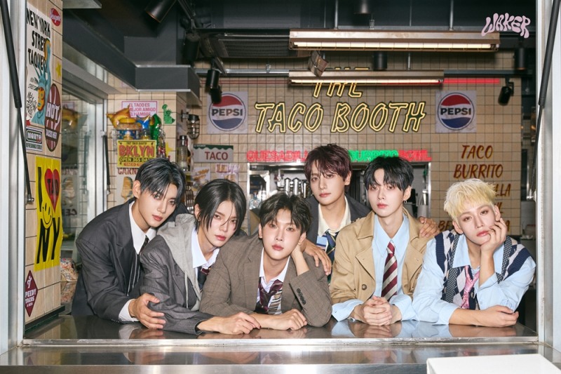 웨이커, 미니 3집 마지막 단체 콘셉트 포토 공개…댄디 비주얼로 '여심 저격’