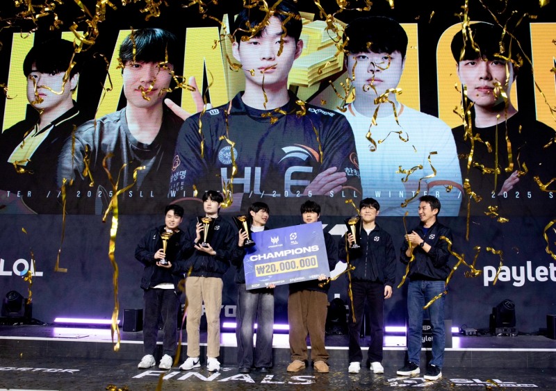 2025 SLL 윈터 우승을 차지한 우정클로바(사진=숲 제공).