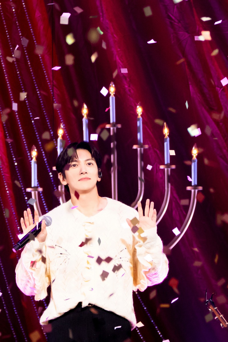 지창욱, 일본 열도 녹인 크리스마스의 기적…8천여 명과 함께한 팬미팅 성료